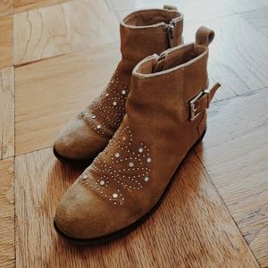 Girly western inspired ankle bootie